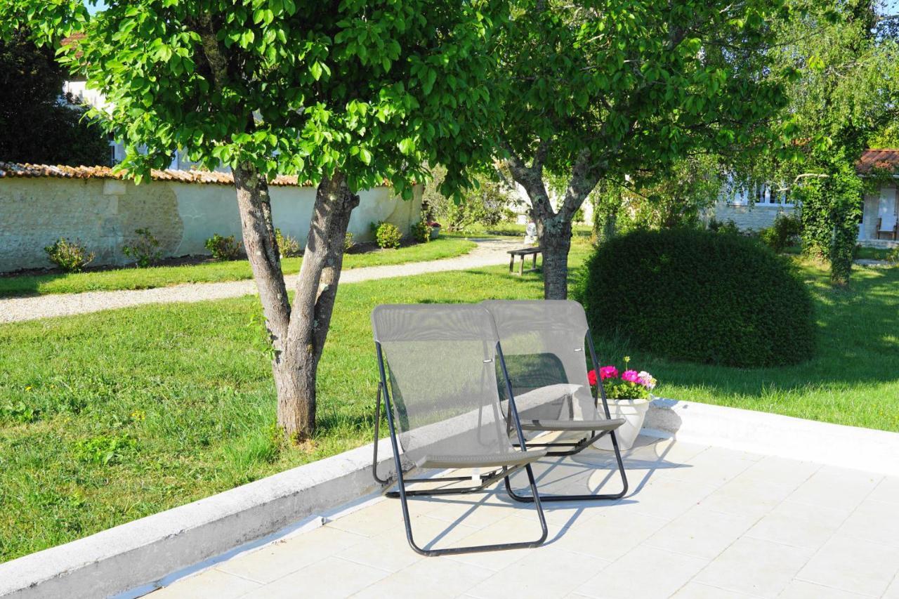 Le Chemin Bed & Breakfast Challignac Bagian luar foto