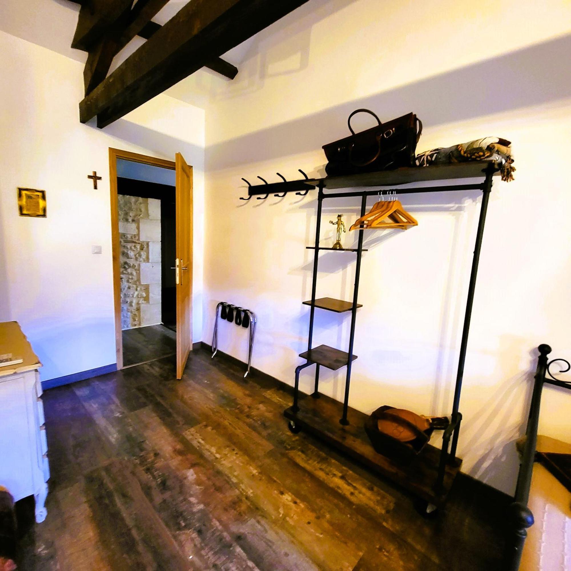 Le Chemin Bed & Breakfast Challignac Bagian luar foto