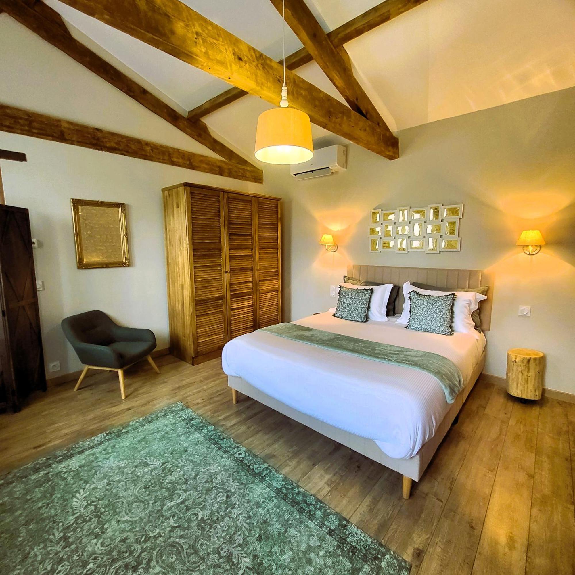 Le Chemin Bed & Breakfast Challignac Bagian luar foto