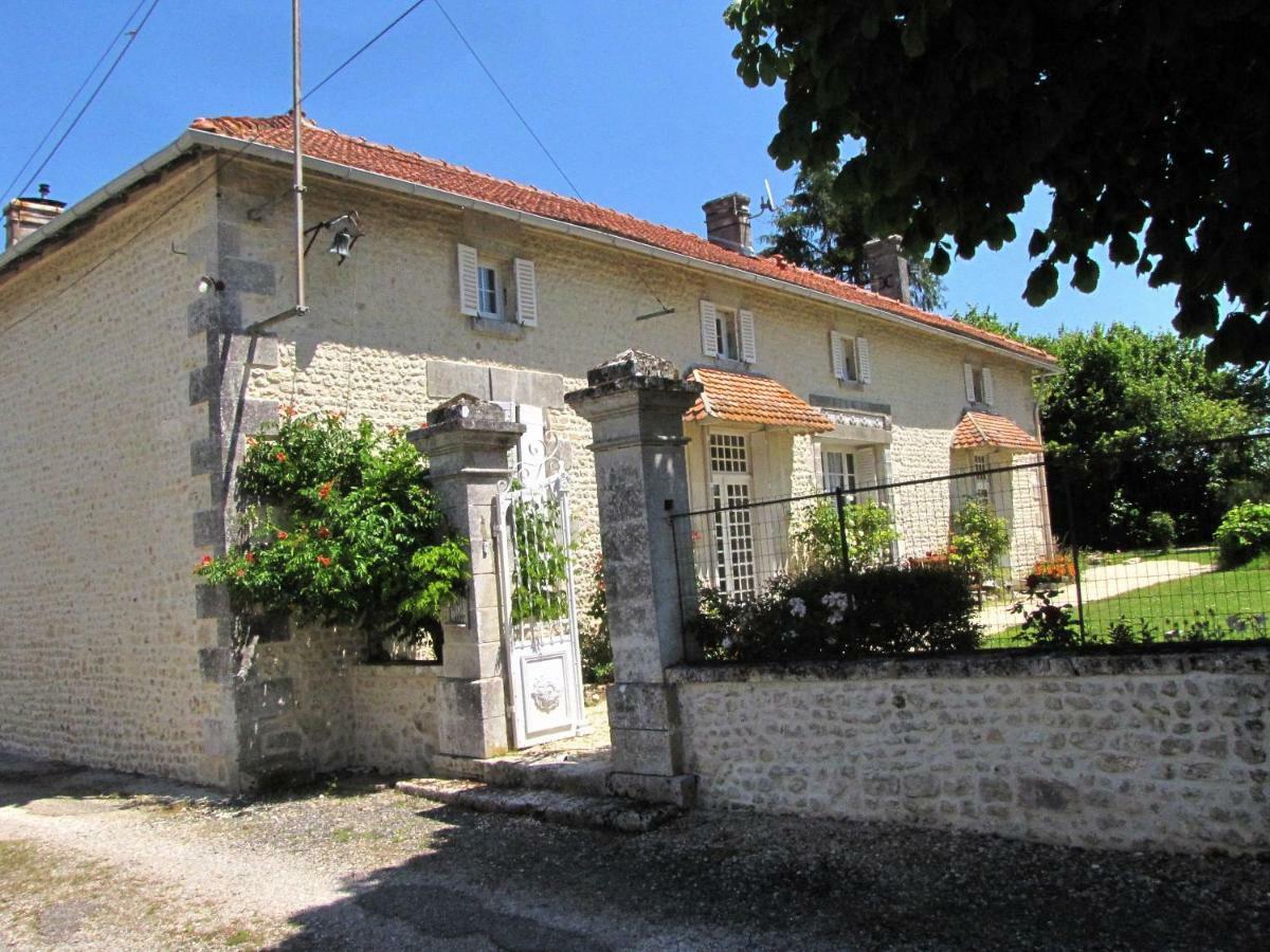 Le Chemin Bed & Breakfast Challignac Bagian luar foto